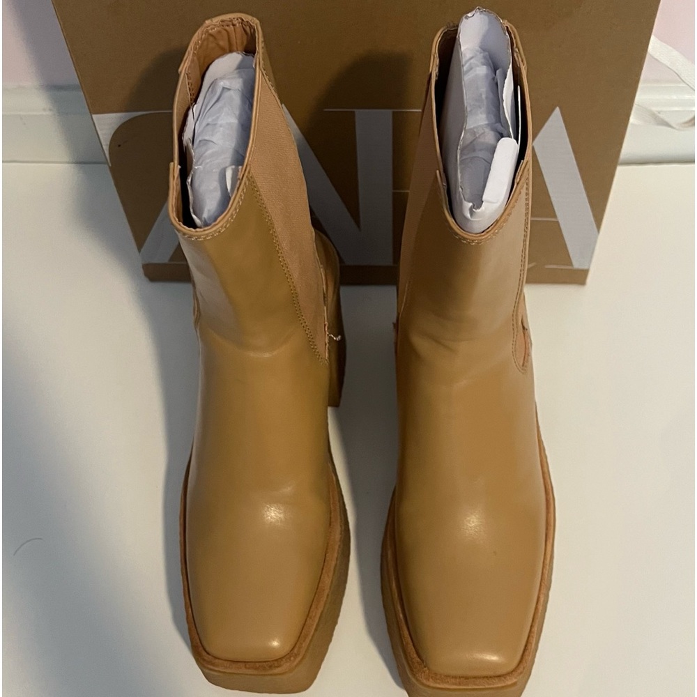 ZARA chunky leather bootie